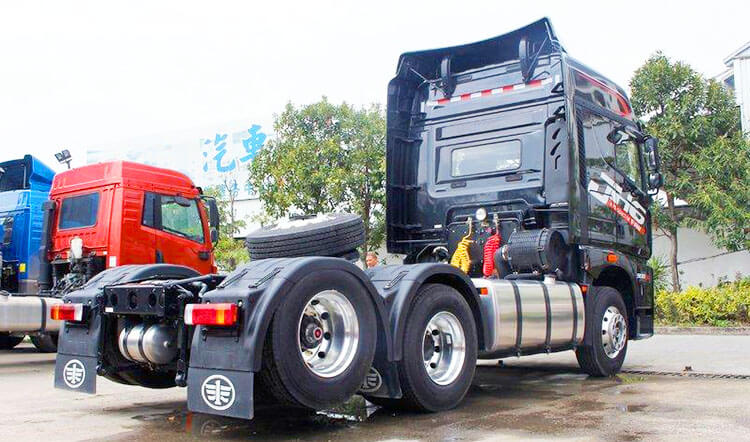 Faw Jiefang JH6 500hp 6x4 Prime Movers for Sale in Panama