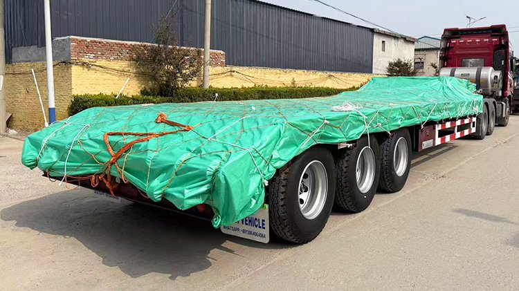 3 Axle 80 Ton Lowbed Truck Trailer for Sale in Panama