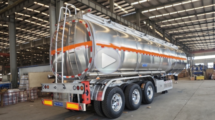 46 CBM Aluminum Fuel Tank Trailer for Sale in Panama