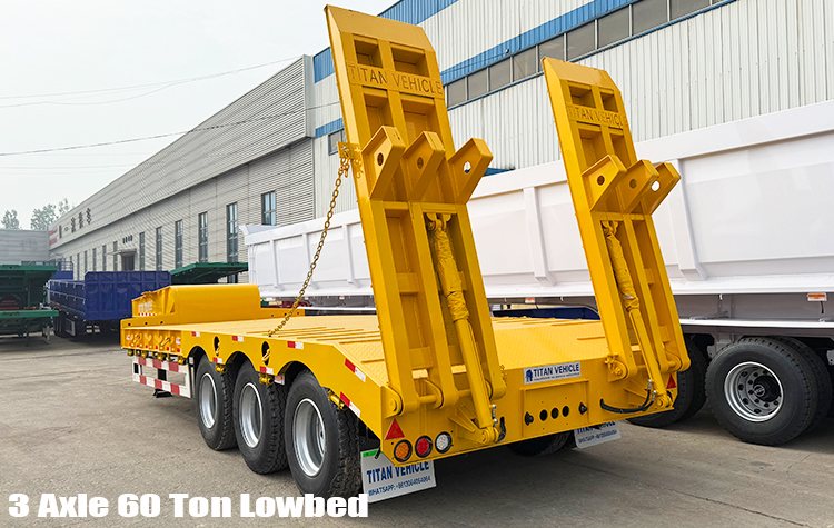 60 Ton 3 Axle Hydraulic Lowbed Trailer Truck for Sale in Panama